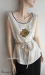 Whit strips flower top — Studio-Unicps